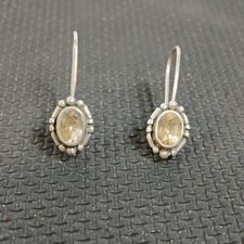 Orecchini antichi tono argento