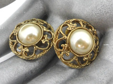 Orecchini revival vittoriano