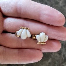 Vintage Avon bianco 1/2